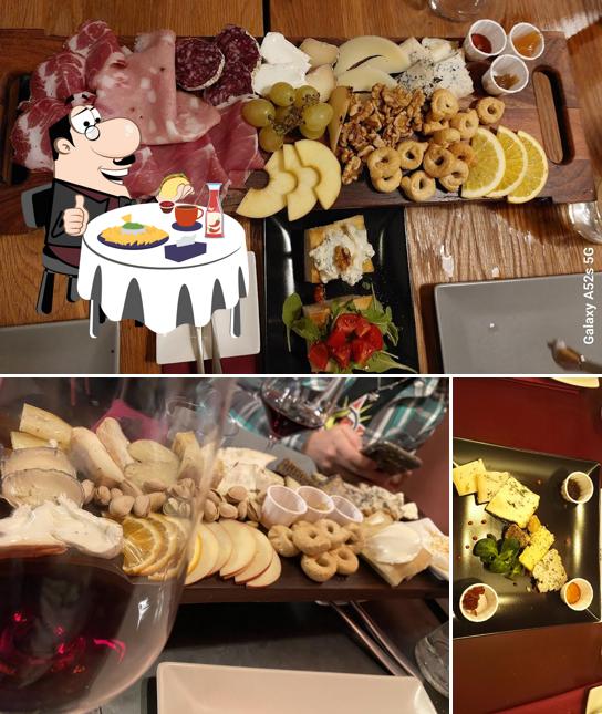 Piatto di formaggi al Tastuma Cheese & Wine Bar