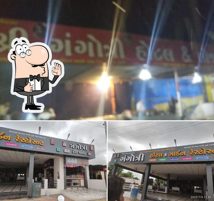 Gangotri Hotel & Garden Restaurant