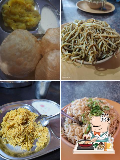 Fried rice at Dinesh Bhavan