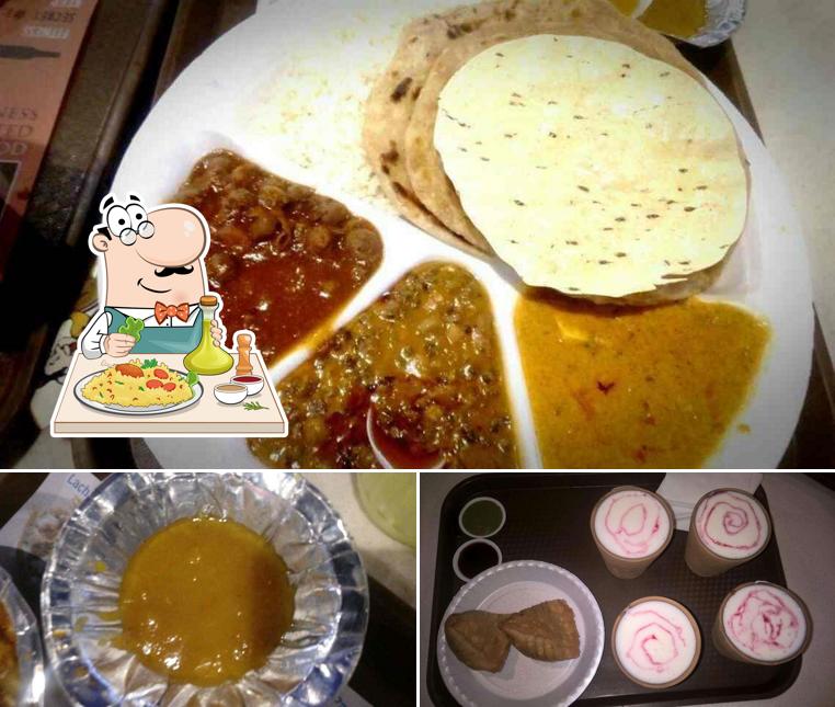 Food at Chaat Bazaar