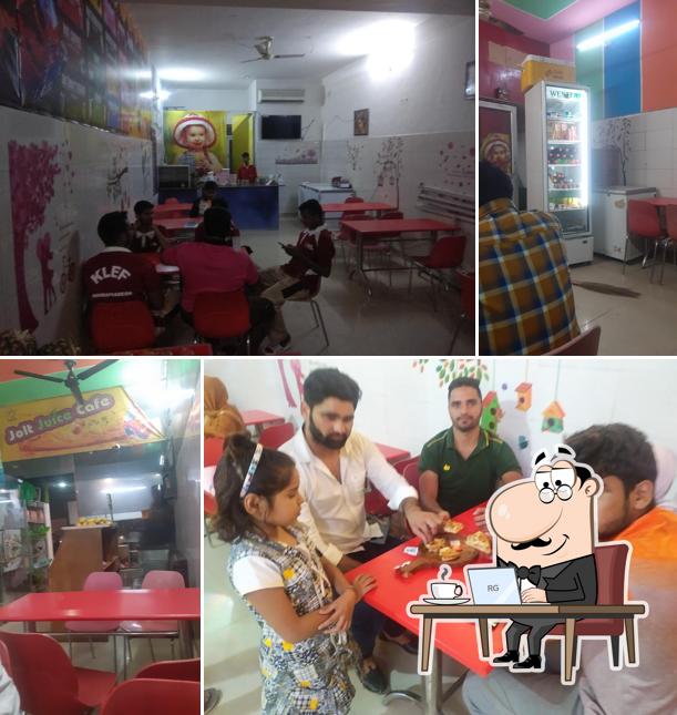 Check out how Jolt Juice Cafe looks inside