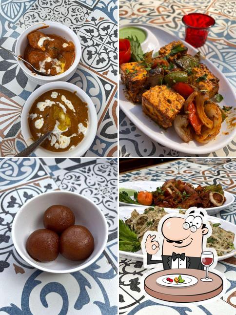 Food at Happy Punjab