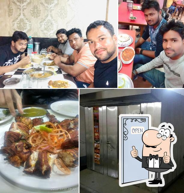 Iqbal Hotel, Raebareli