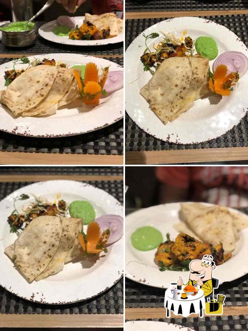 Meals at Shahi Dastarkhwan