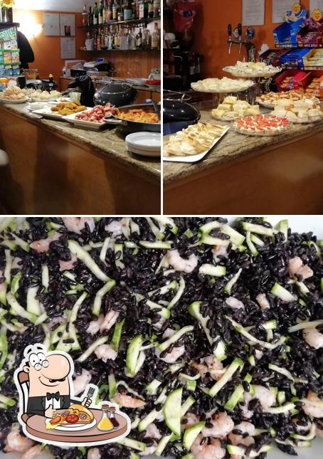 Scegli una pizza a Bar Il Girasole