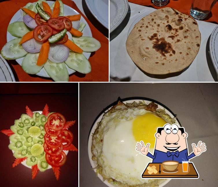 Food at Mainak Restaurant