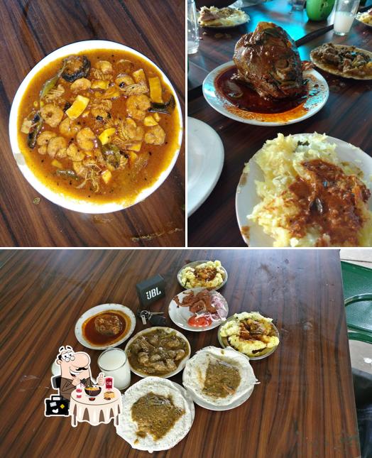 Food at Thattel Toddy Shop