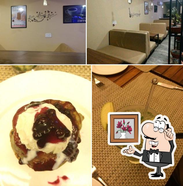 Take a seat at one of the tables at ICT- It's Cafe Time