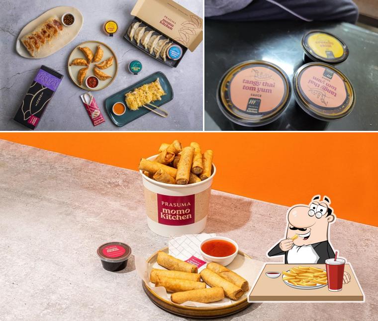 French fries at Prasuma Momo Kitchen