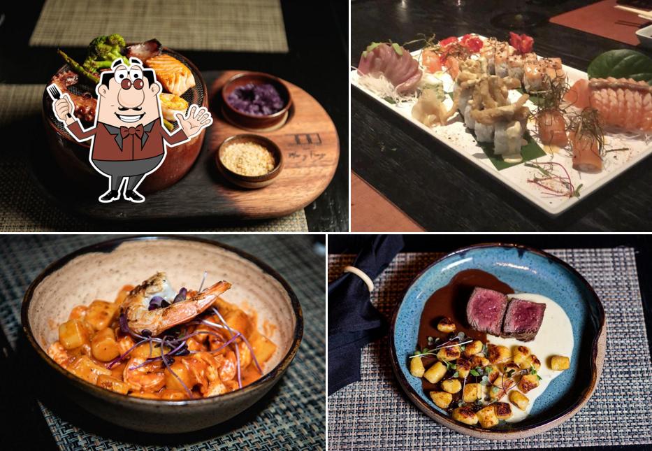 Comida em 300 Cosmo Dining Room