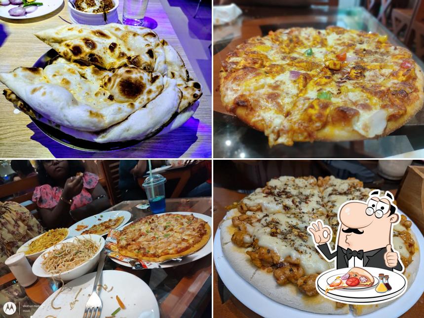 Order various variants of pizza