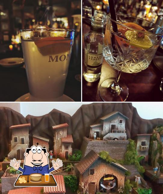 Dai un’occhiata alla immagine che mostra la cibo e esterno di SABRAGE BAR