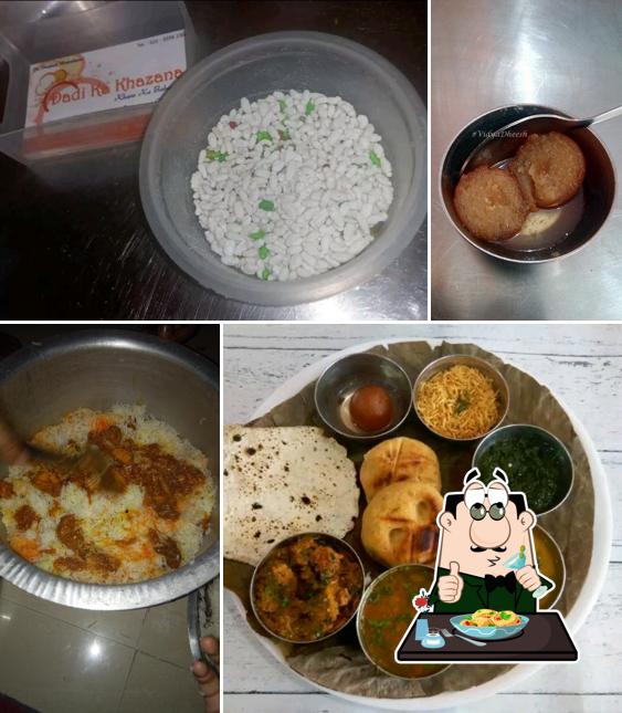 Food at Dadi Ka Khazana