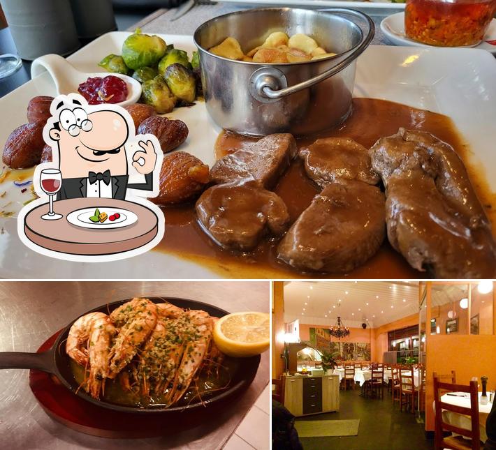 Tra le diverse cose da Ponte Vecchio si possono trovare la cibo e interni