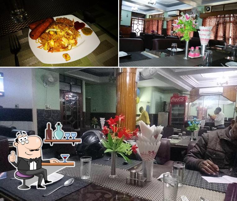 The picture of New Royal Darbar Restaurant’s interior and food