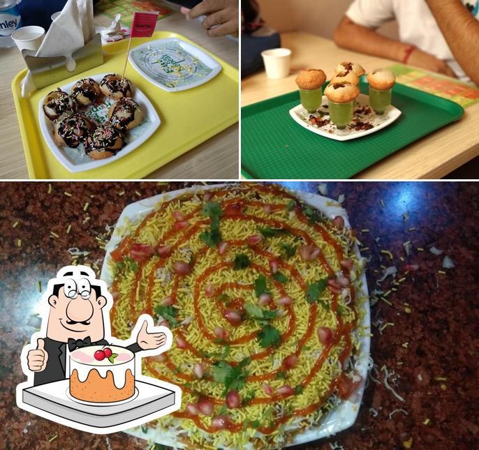 Here's a pic of Chatar Patar