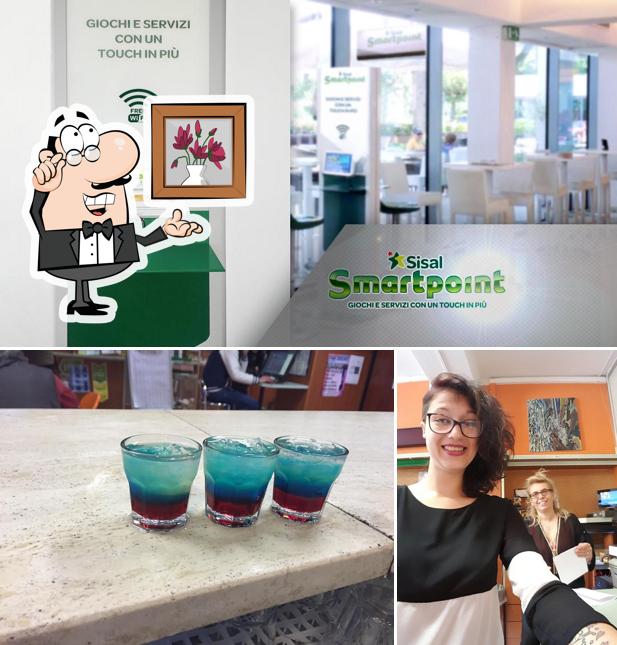 Siediti a un tavolo di Bar La Svizzera