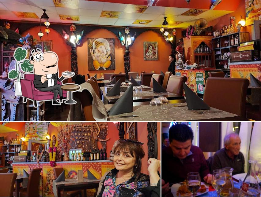 Dai un’occhiata alla immagine che mostra la interni e bancone da bar di Ristorante Indiano Bombay Palace