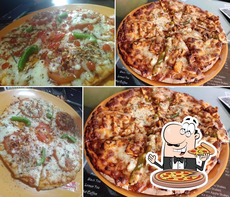 Order pizza at Chai adda cafe