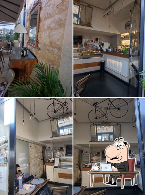 Siediti a un tavolo di Raf Bar