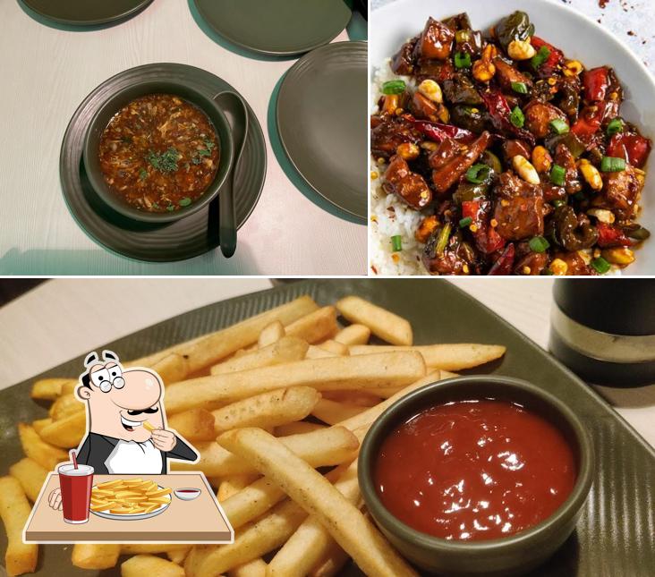 French fries at SNAP2.0 Multicuisine