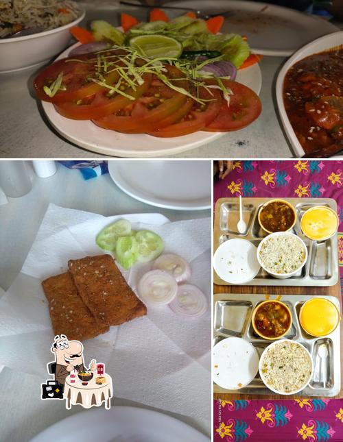 Food at Jana's Dhaba