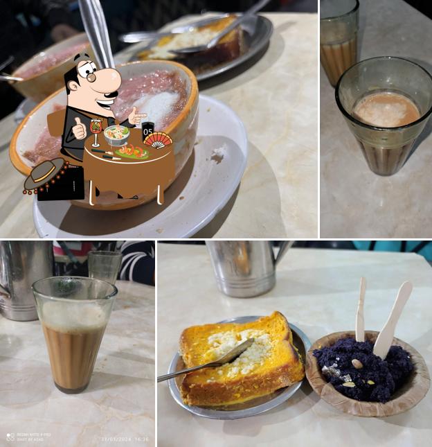 Food at अश्फाक टी एंड लस्सी कॉर्नर