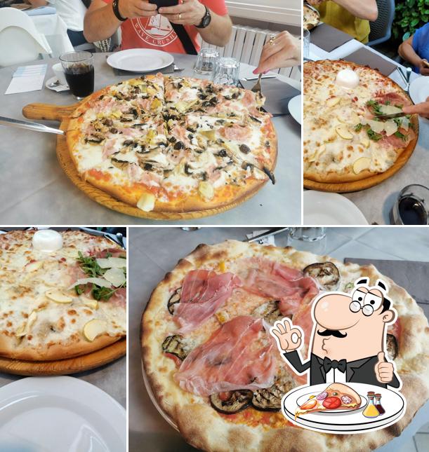 A Pizzeria il Moretto A Casa Tua, puoi assaggiare una bella pizza