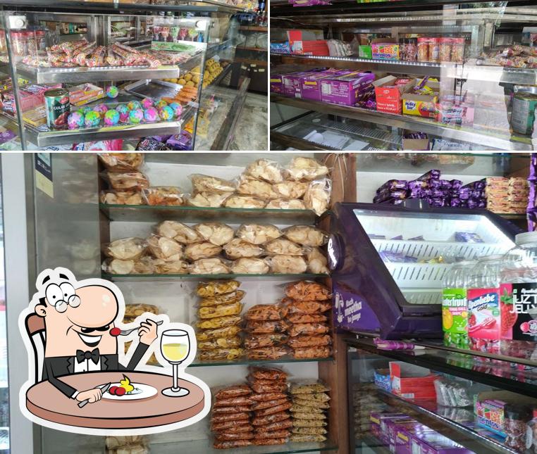 Meals at Puthuma Bakery