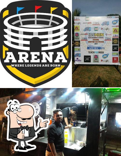 Look at the picture of The Rolling Stove