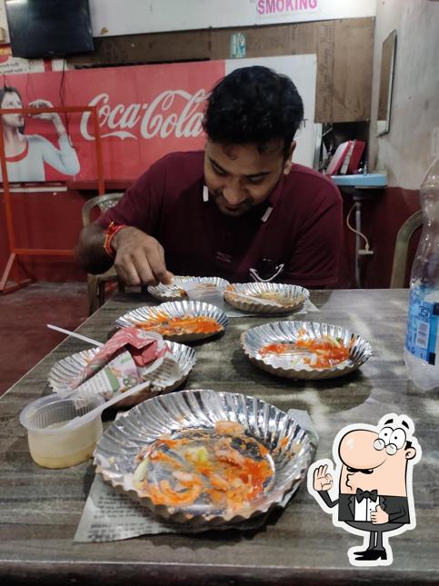 Here's an image of Unique Restaurant