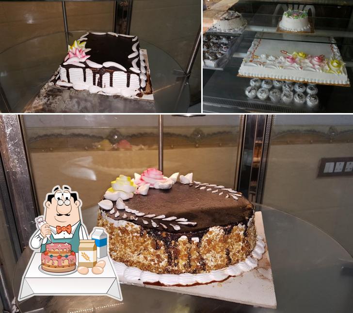 Gandhi's Thilaga Bakery & Sweets