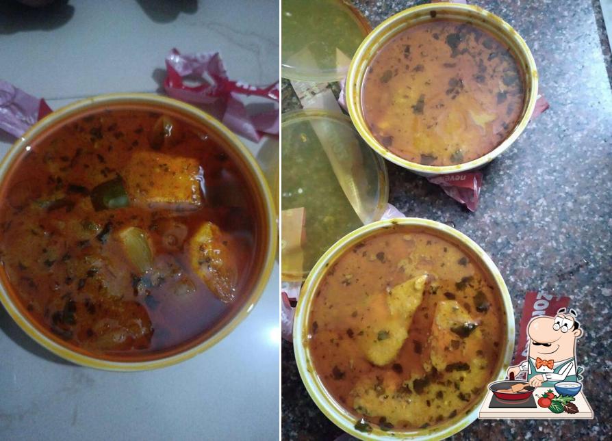 Chicken curry at Najir Food & Restaurant