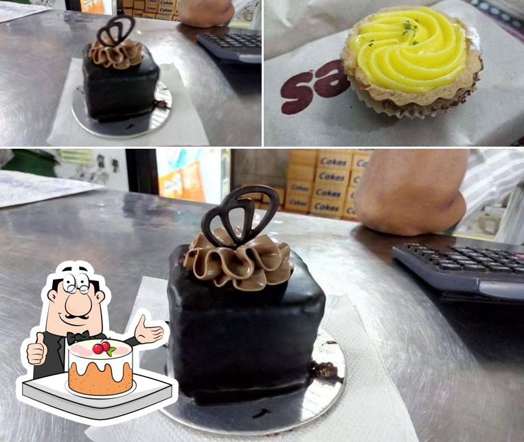 See this pic of Cakes