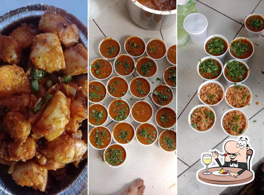 Food at Bombay pav bhaji and pulav