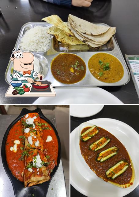 Chicken curry at DARBAAR RESTAURANT