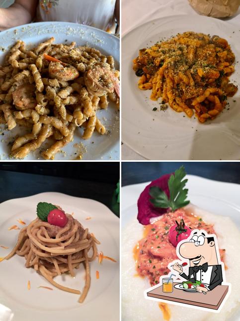 Platti al Osteria Tripoli 1911