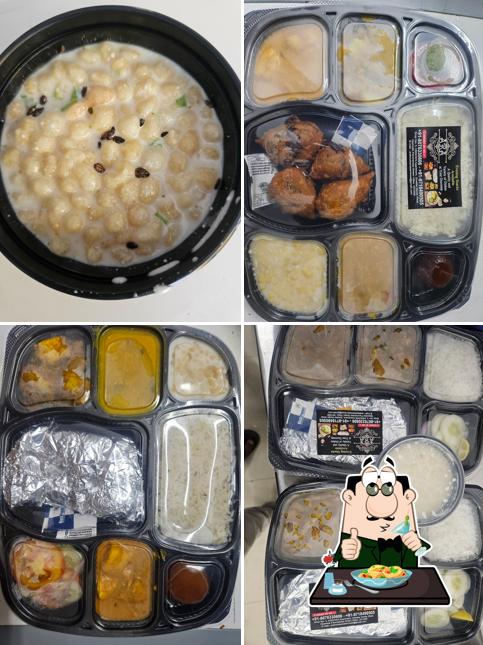 Macaroni and cheese at ARA Foods