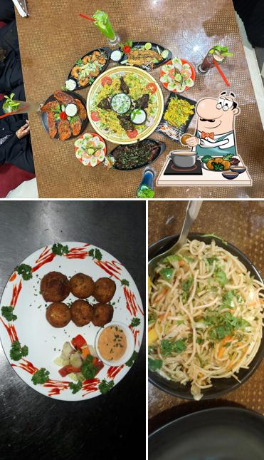 Falafel at Taj Lazeezia Restaurant