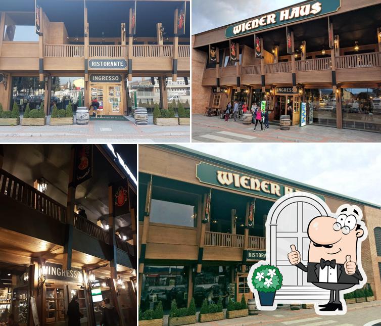 Gli esterni di Wiener Haus Calenzano