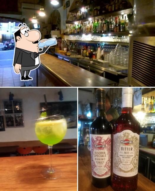 Prenditi un drink dal menu