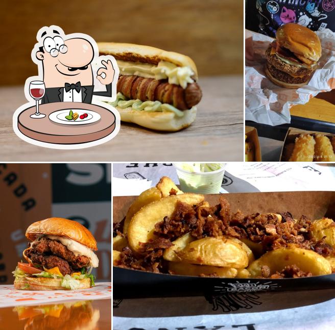 Comida em Add Burger