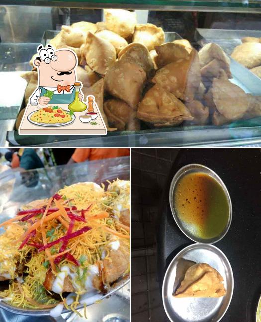 Food at Big Mishra Pedha