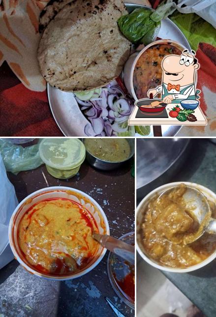 Chicken curry at Shivam Chacha ka Dhaba