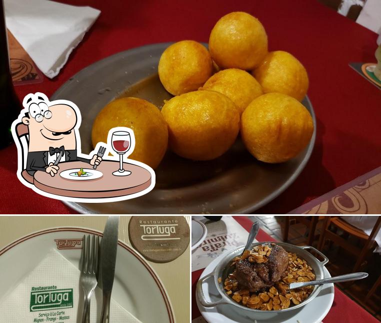 Comida em Restaurante Tortuga