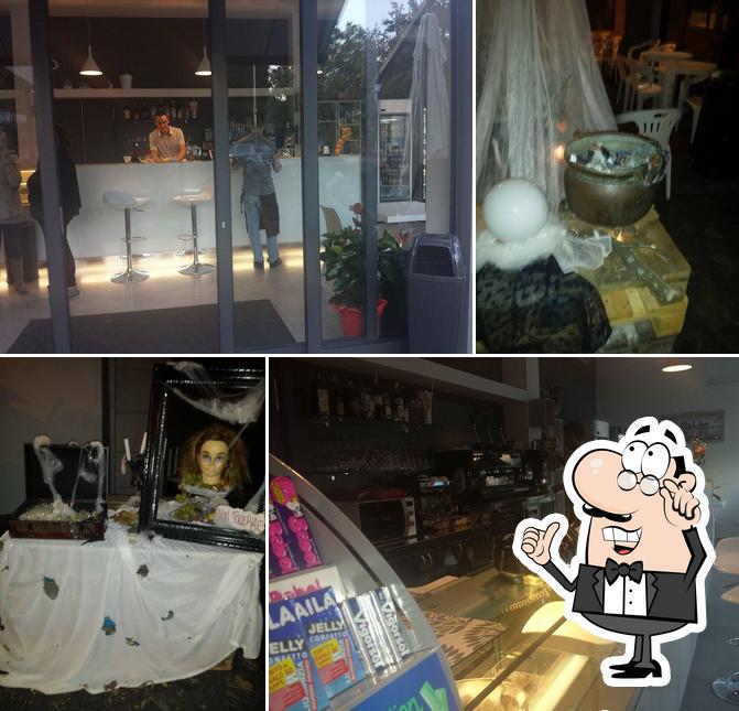 Gli interni di Bar Caffè Ai Platani