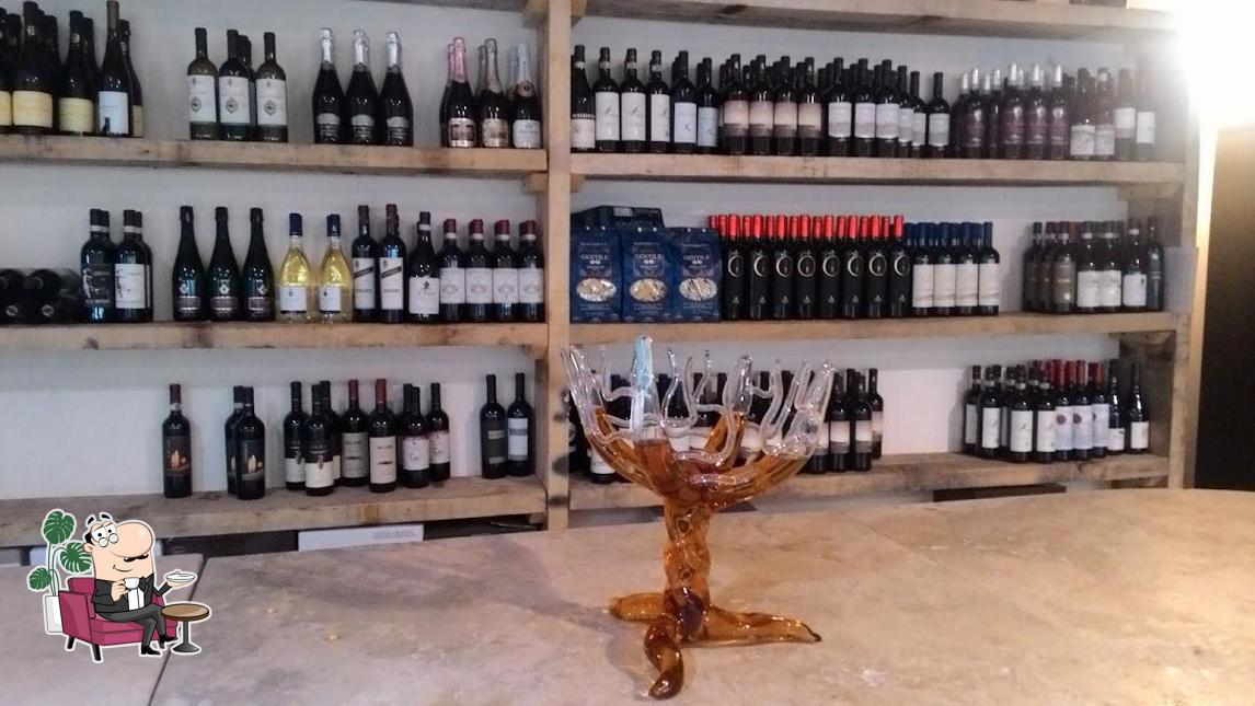 Siediti a un tavolo di LosteriA