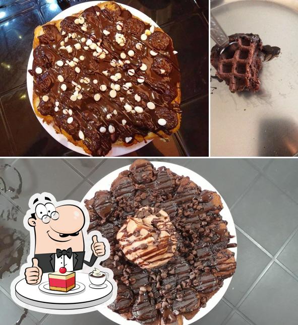 BELGIAN WAFFLE WAVES waffle provides a range of desserts
