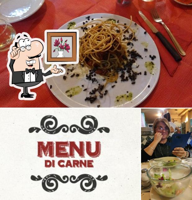 Gli interni di Pizzeria Ristorante Rouge Noir