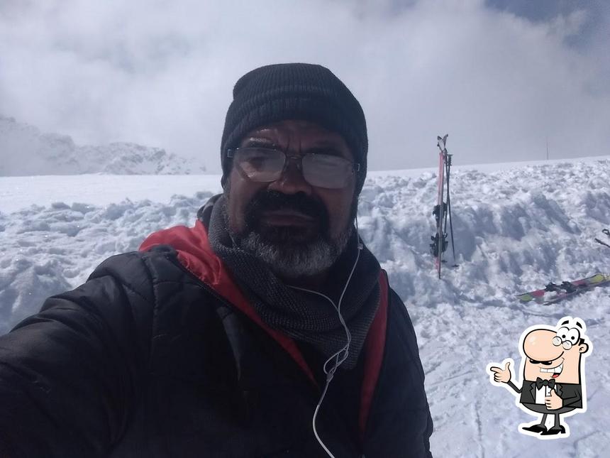 Vedi la foto di Black Tap Craft Burgers & Beer - Verbier Col des Gentianes